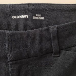 Like new! Old Navy Pixie pants
